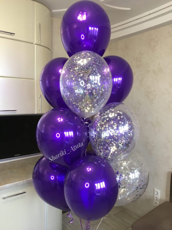 Фиолетовый фонтан шаров